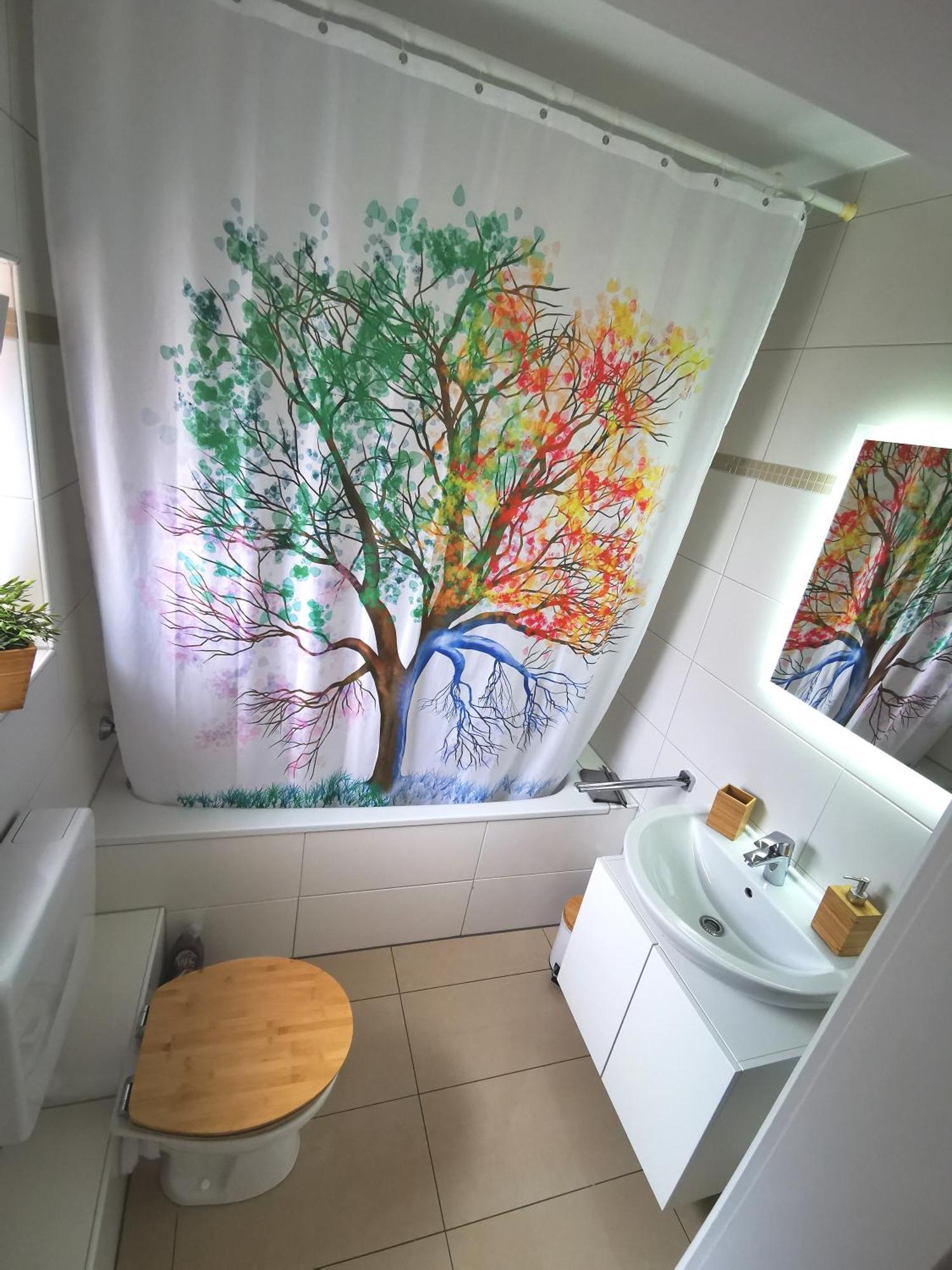 "Greensun-Homes" Messe, Flughafen Und Zentrums Nah, Ruhig, Modern, Schnelles Wlan, Balkon Und Kueche, Freies Parken, 4 Schlafplaetze Moeglich Cologne Luaran gambar