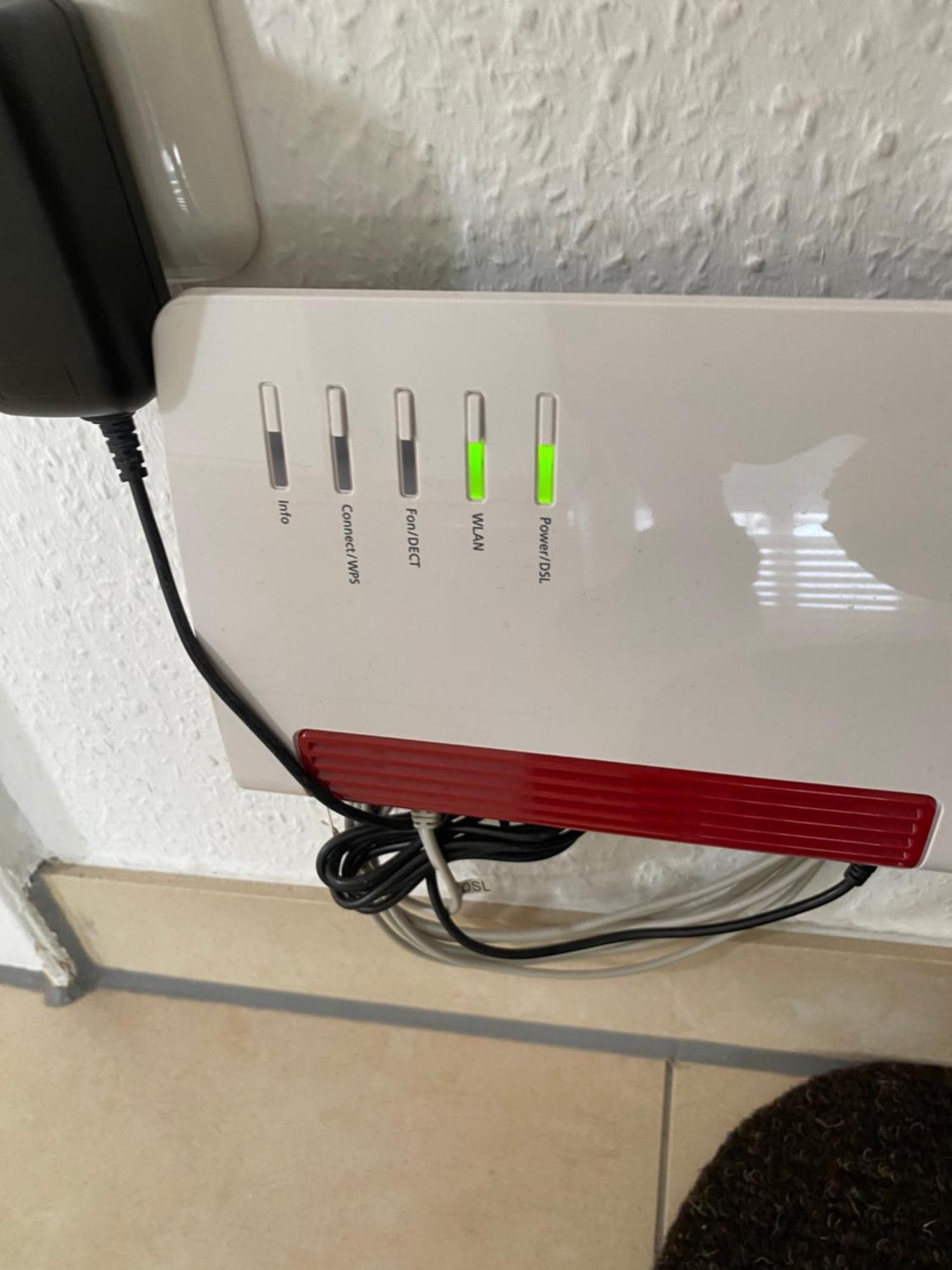 "Greensun-Homes" Messe, Flughafen Und Zentrums Nah, Ruhig, Modern, Schnelles Wlan, Balkon Und Kueche, Freies Parken, 4 Schlafplaetze Moeglich Cologne Luaran gambar